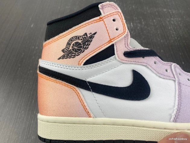 OG DX0054-805 High 1 Retro Jordan Skyline 0910